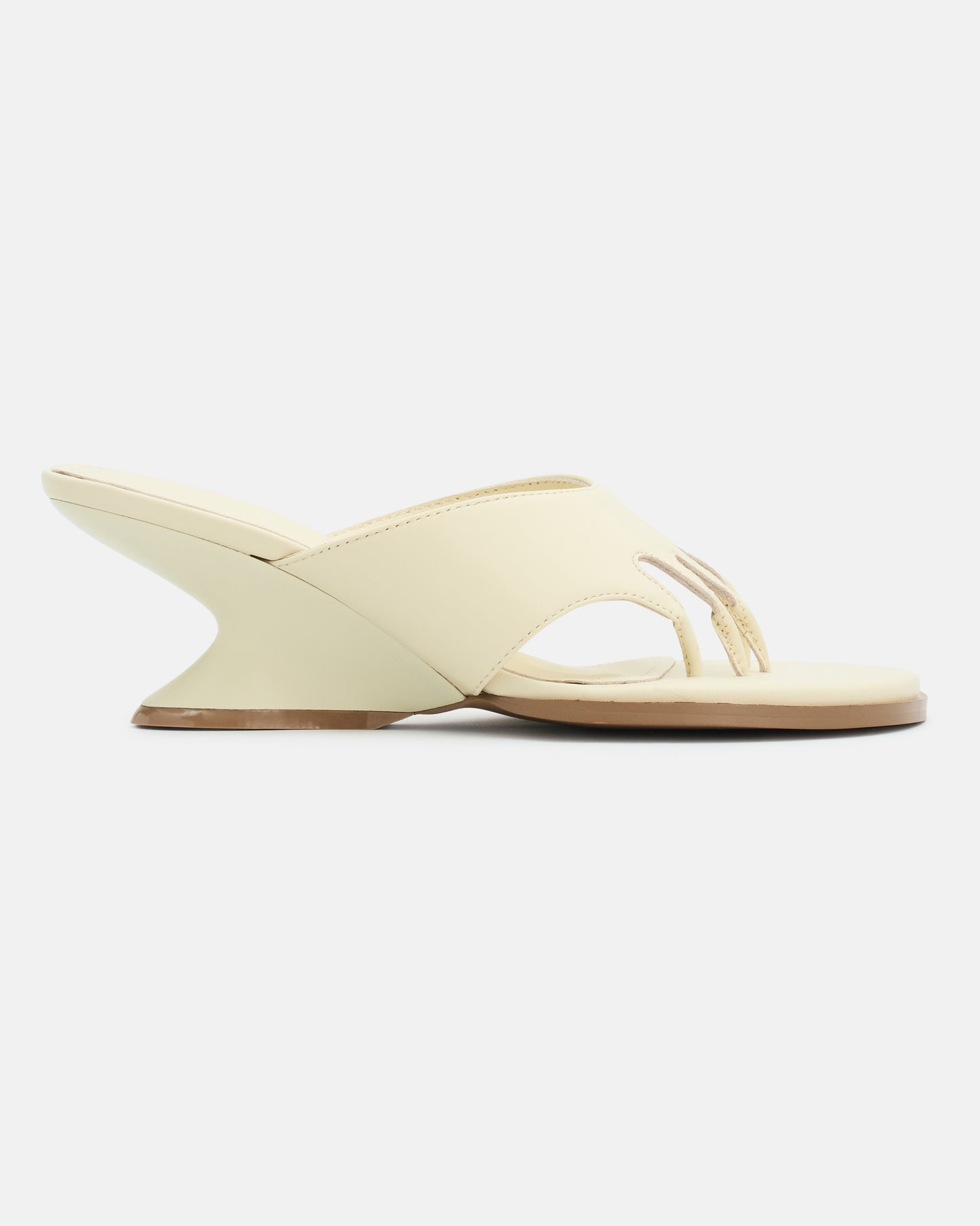 TOE POST WEDGE BONE