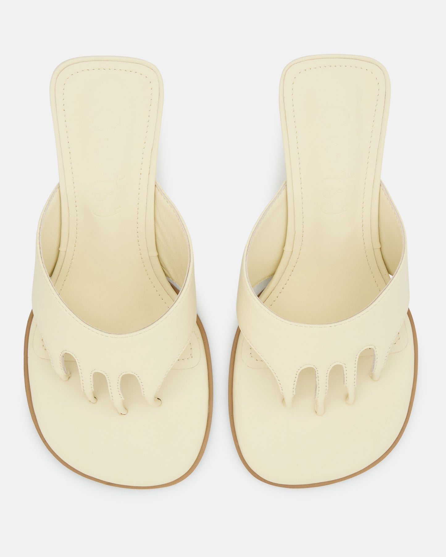 TOE POST WEDGE BONE