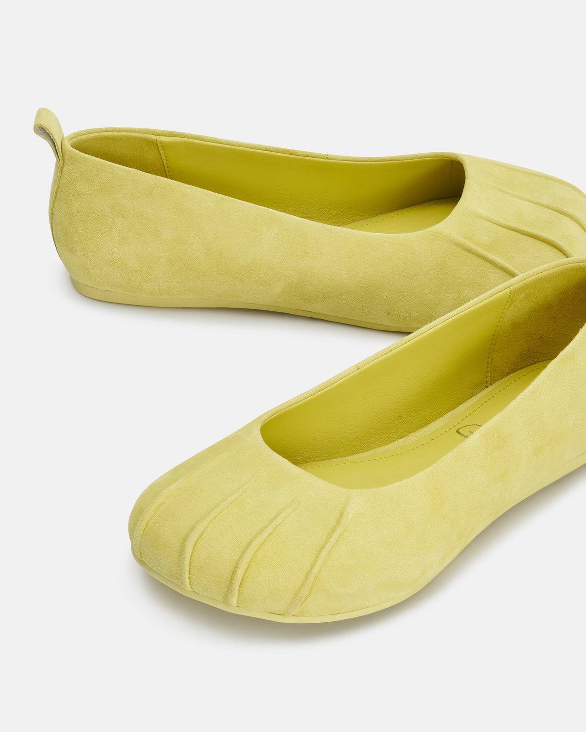 NIXIE BAREFOOT FLAT - YELLOW SUEDE