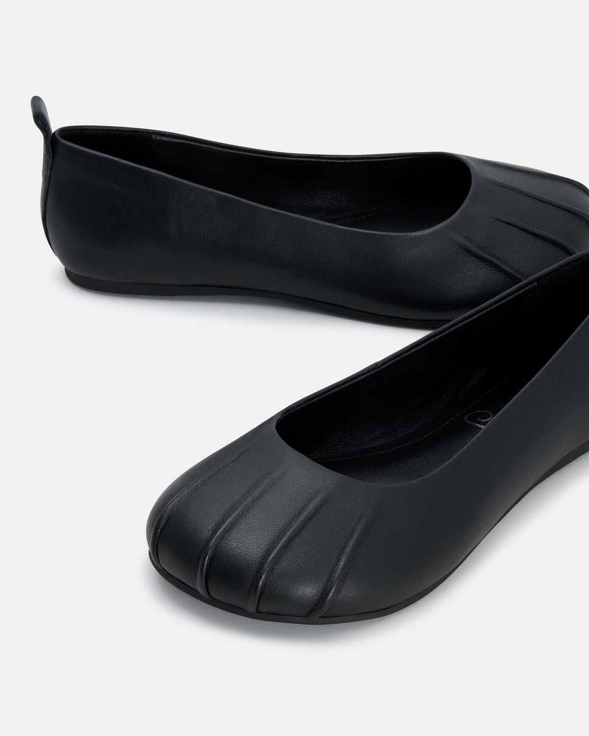 NIXIE BAREFOOT FLAT - BLACK